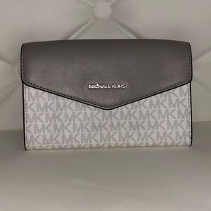 Michael Kors, Little purse/wallet